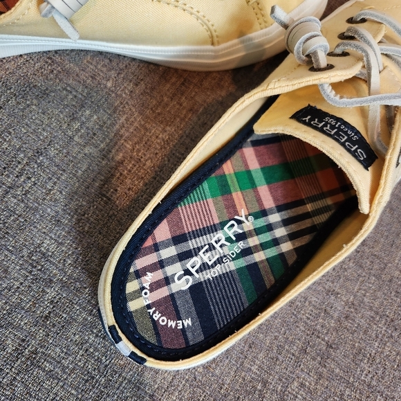 SPERRY NIB Crest Vibe Chambray Yellow Mules/slip ons SIZE 6 - Picture 3 of 8